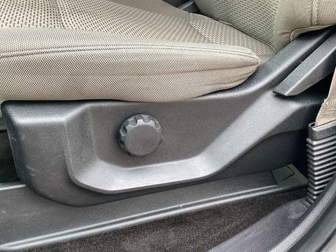 Used 2018 Ford F150 XLT image 19