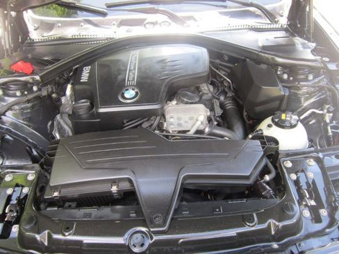 Used 2015 BMW 328i Gran Turismo xDrive AWD/4WD image 39