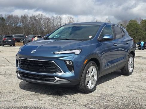 Used 2025 Buick Encore GX Preferred image 1