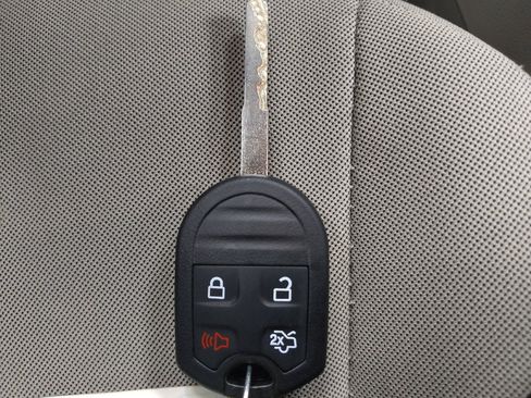 Used 2019 Ford Fiesta SE FWD image 32