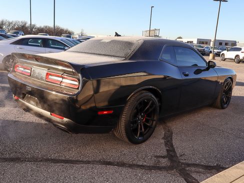 Used 2021 Dodge Challenger R/T Scat Pack w/ Dynamics Package image 4