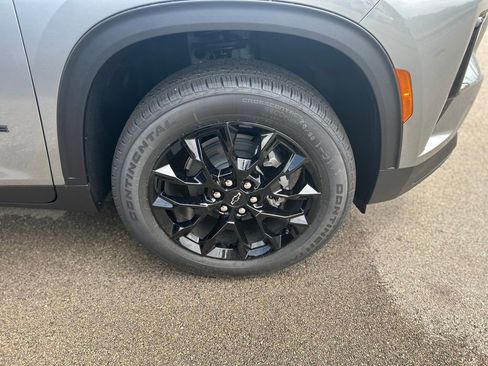 New 2026 Chevrolet Traverse LT w/ Midnight/Sport Edition AWD/4WD image 35