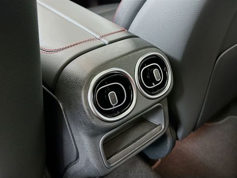 New 2026 Mercedes-Benz GLC 43 AMG 4MATIC image 28