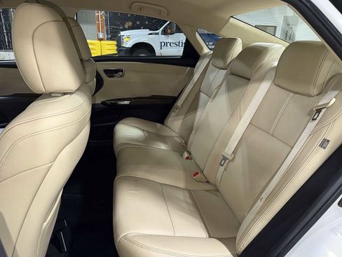 Used 2014 Toyota Avalon XLE FWD image 17
