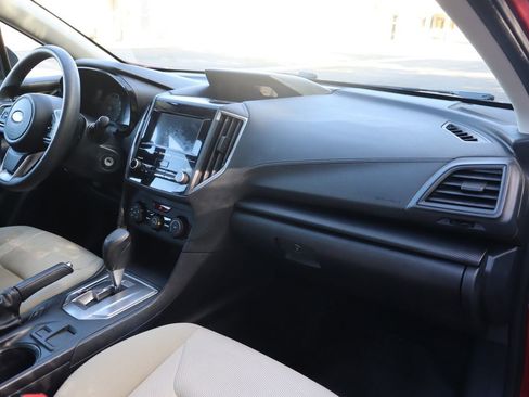 Used 2017 Subaru Impreza 2.0i AWD/4WD image 17