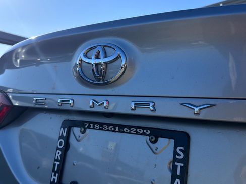Used 2022 Toyota Camry LE image 8