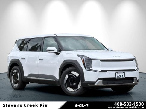 New 2026 Kia EV9 Light image 1
