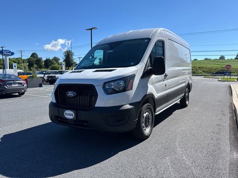 New 2026 Ford Transit 150 148 Medium Roof RWD image 18