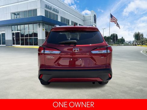 Used 2023 Toyota Corolla Cross LE image 5