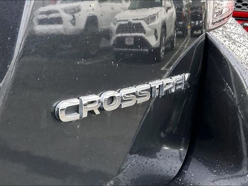 Used 2023 Subaru Crosstrek 2.0i image 9