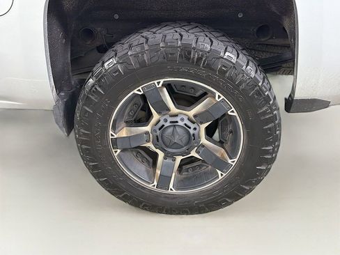 Used 2014 Chevrolet Silverado 1500 LT w/ Trailering Package AWD/4WD image 27