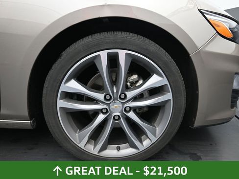 Used 2024 Chevrolet Malibu LT image 17