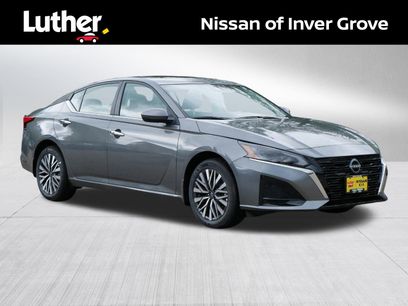 New 2025 Nissan Altima 2.5 SV