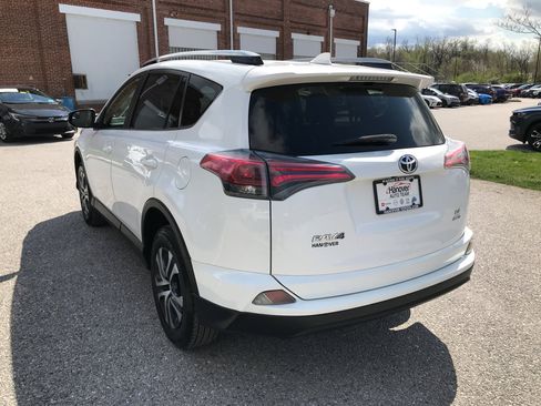 Used 2017 Toyota RAV4 LE w/ All Weather Liner Package image 5