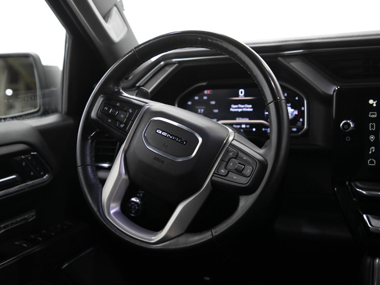 Used 2024 GMC Sierra 1500 Denali w/ Technology Package AWD/4WD image 14