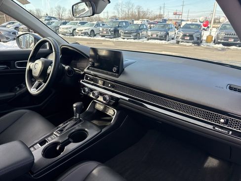 Used 2022 Honda Civic EX-L image 13