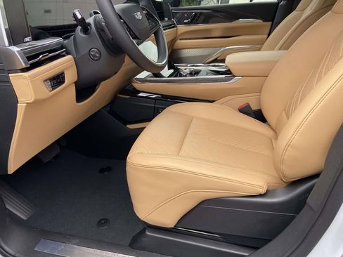 New 2026 Cadillac Escalade IQ Luxury 2 AWD/4WD image 23