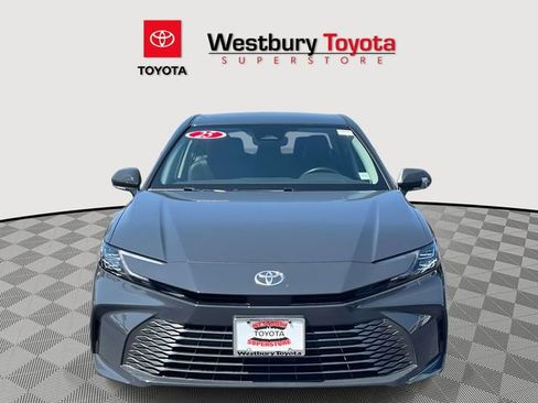 Certified 2025 Toyota Camry XLE image 3