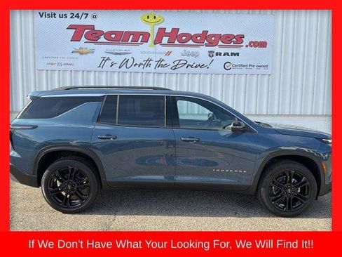 New 2026 Chevrolet Traverse LT w/ Driver Confidence Package FWD image 1