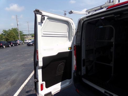 Used 2018 Ford Transit 150 130 Low Roof RWD image 7
