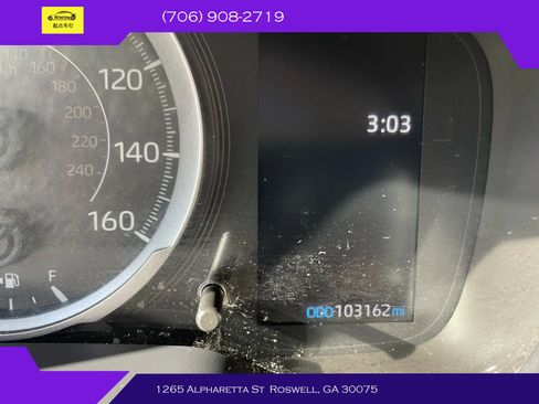 Used 2021 Toyota Corolla LE image 14