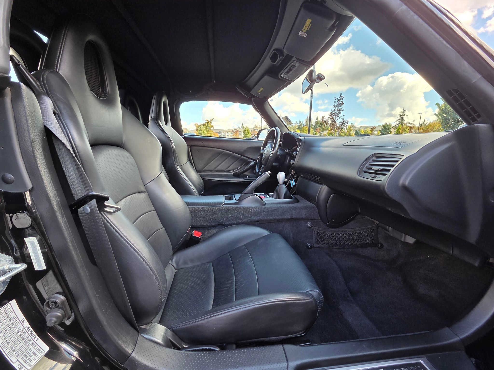 Used 2000 Honda S2000 image 26