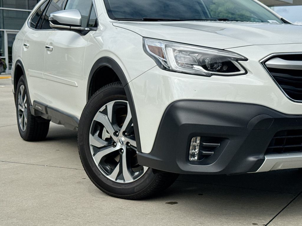 Used 2020 Subaru Outback Touring XT AWD/4WD image 9