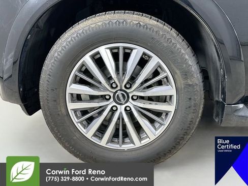 Used 2022 Nissan Armada SL w/ Captain's Chairs Package image 37