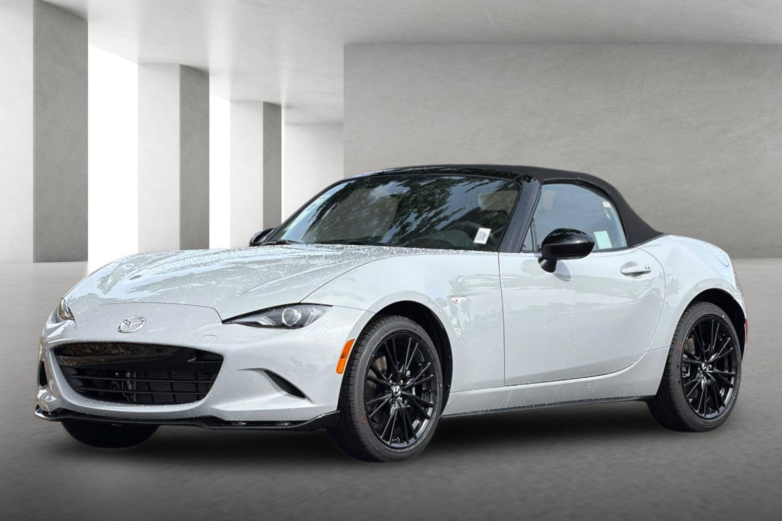 New 2026 MAZDA MX-5 Miata Club w/ Interior Package RWD image 8