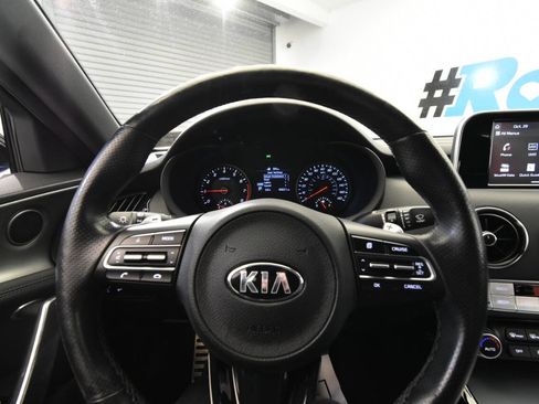 Used 2019 Kia Stinger GT image 26