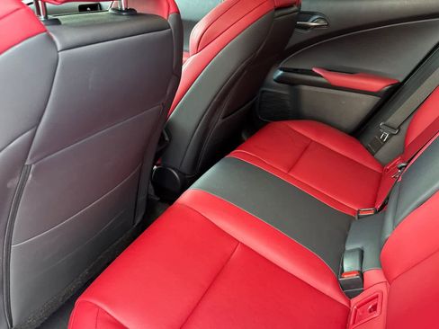 Used 2019 Lexus UX 200 F Sport image 4