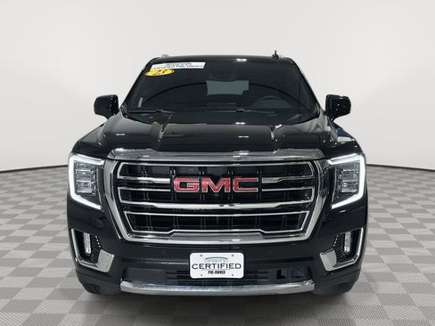 Used 2023 GMC Yukon SLT w/ SLT Luxury Package image 8