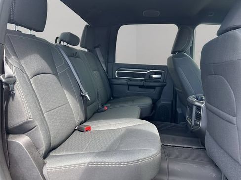 New 2026 RAM 3500 Big Horn AWD/4WD image 27