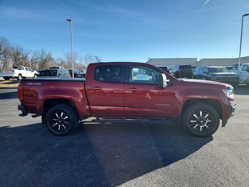 Used 2021 Chevrolet Colorado LT w/ Safety Package image 2