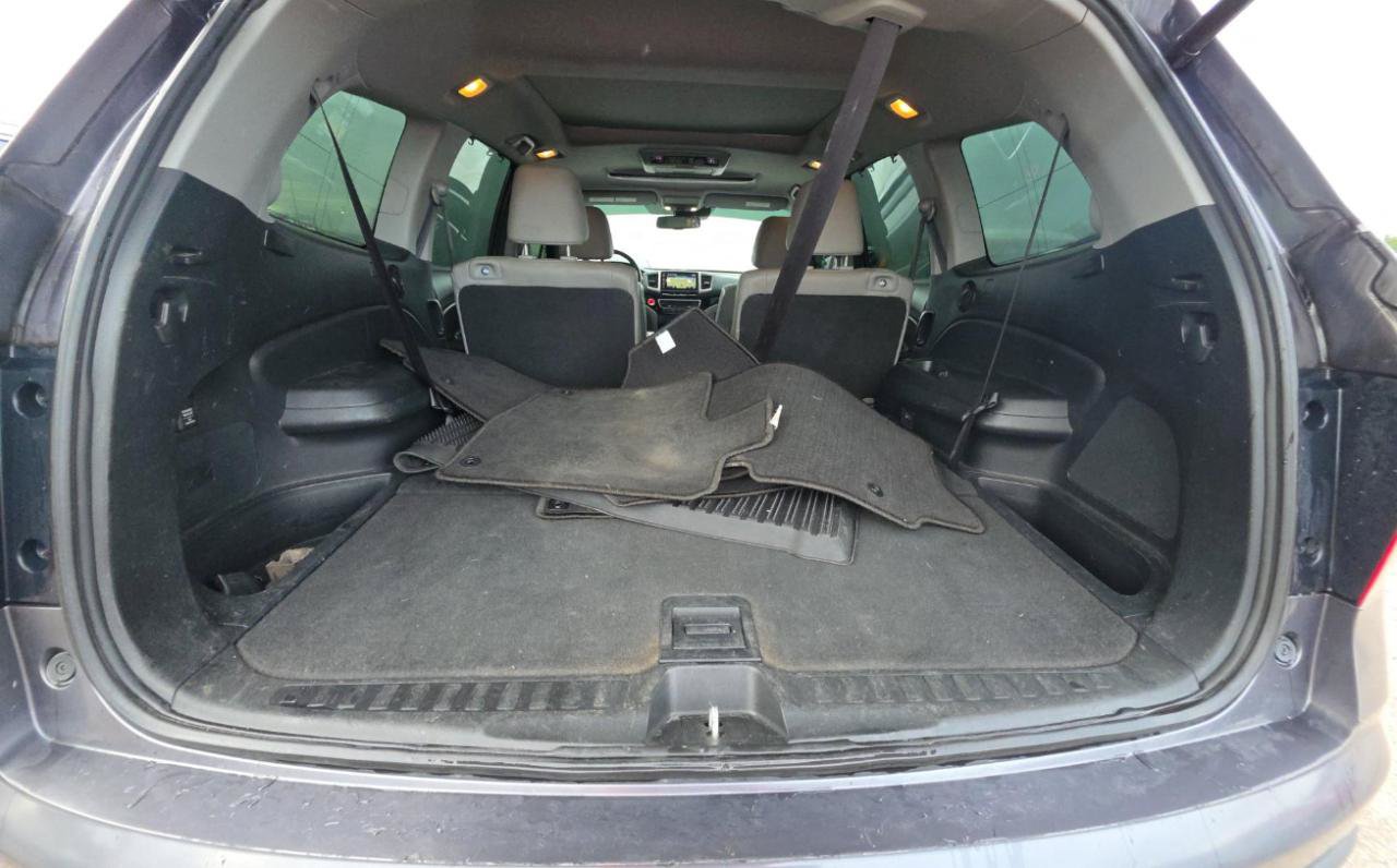 Used 2017 Honda Pilot Elite image 15