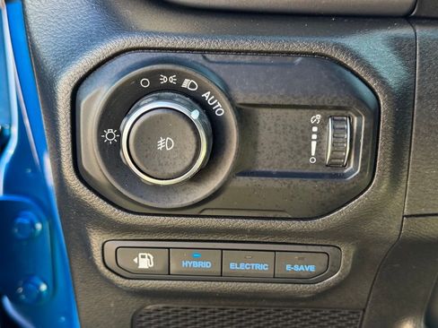 Used 2023 Jeep Wrangler Unlimited Rubicon 4xe w/ Steel Bumper Group image 29