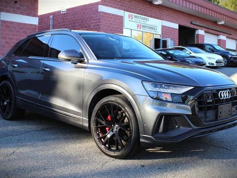 Used 2020 Audi Q8 Prestige w/ Prestige Package image 7