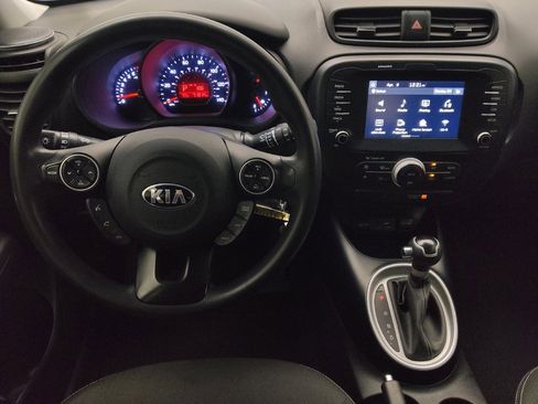 Used 2019 Kia Soul + image 22