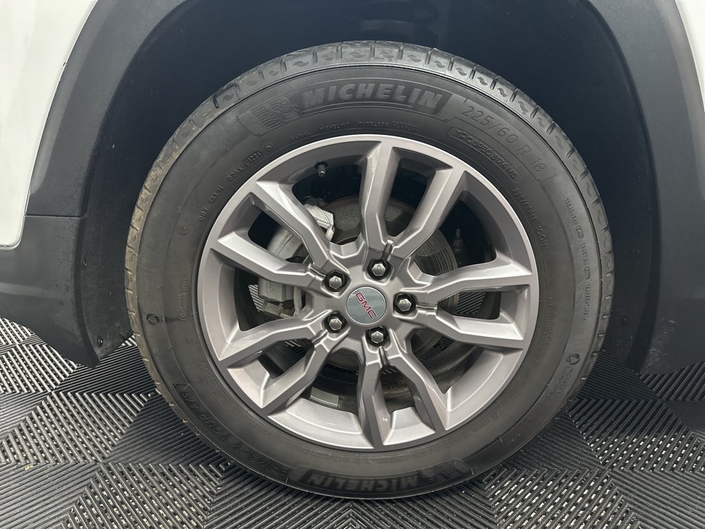 Used 2024 GMC Terrain SLT AWD/4WD image 37