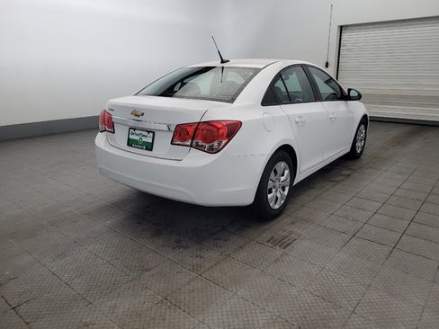 Used 2014 Chevrolet Cruze LS FWD image 9