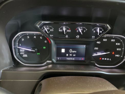 Used 2019 GMC Sierra 1500 SLT image 11