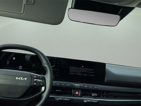 Used 2025 Kia K4 EX image 20