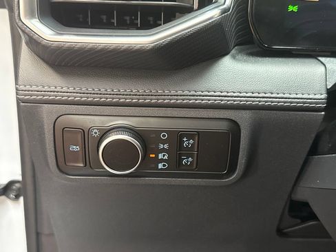 Used 2025 Ford Mustang GT Premium RWD image 15