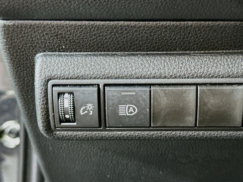 Used 2025 Toyota Corolla LE FWD image 16