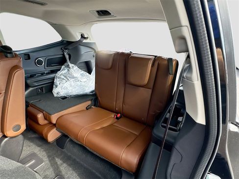 New 2025 Subaru Ascent Touring image 28