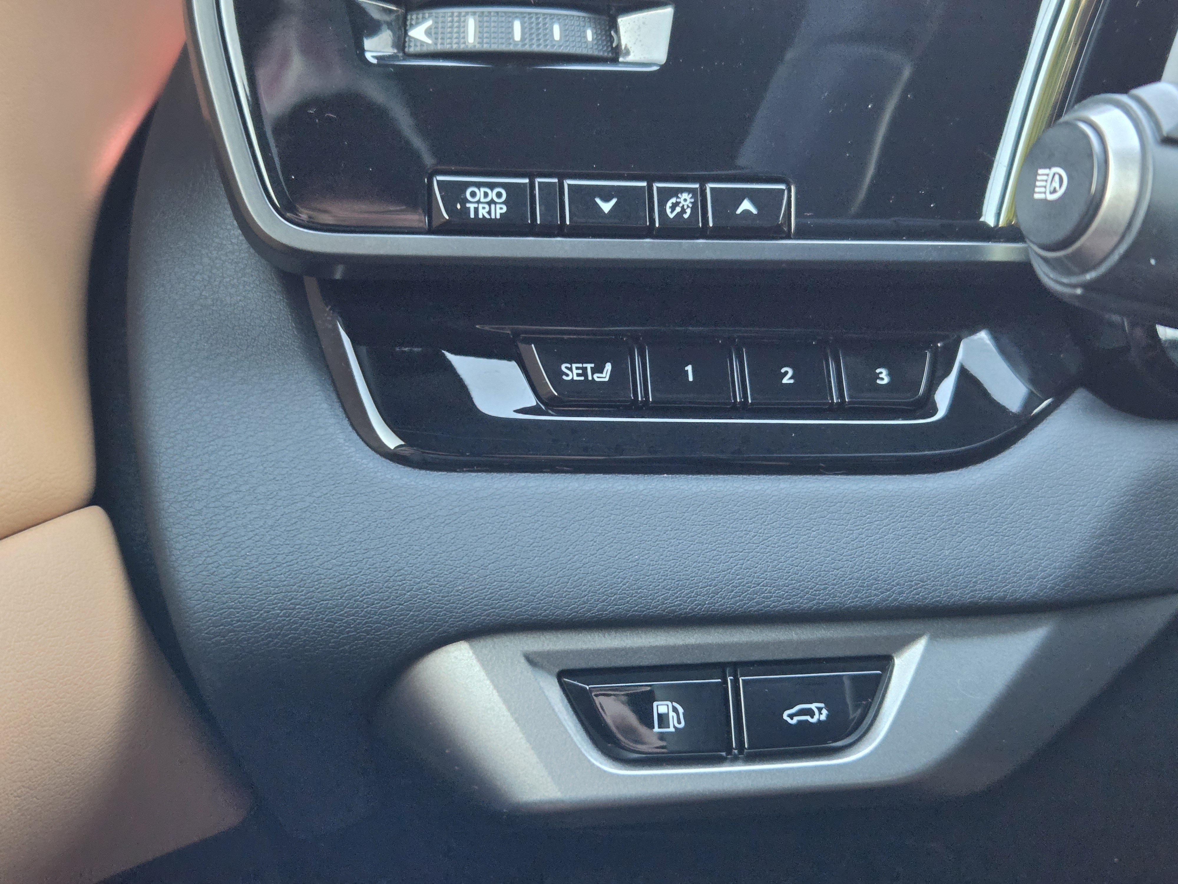 Used 2025 Lexus RX 350 Premium Plus FWD image 16