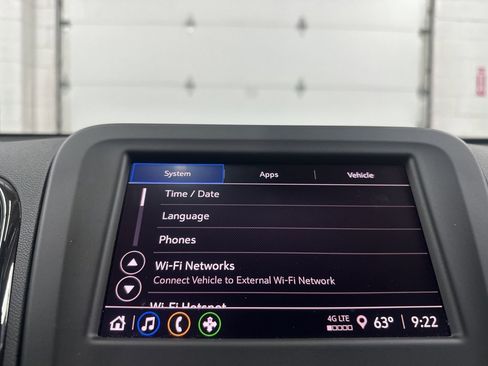 Used 2024 Chevrolet Equinox RS image 28