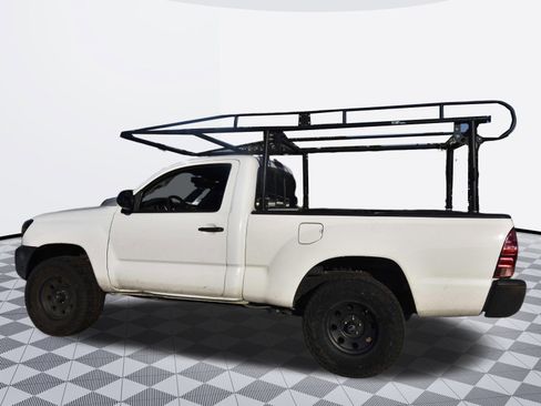 Used 2014 Toyota Tacoma 2WD Regular Cab image 5