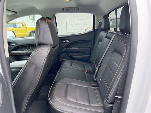 Used 2022 GMC Canyon Denali image 24