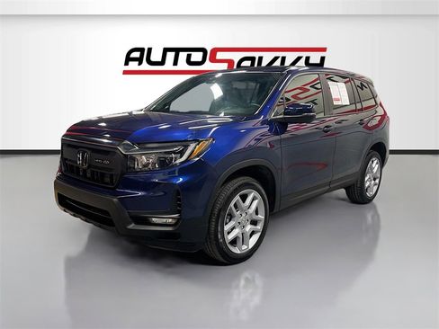 Used 2025 Honda Passport EX-L image 3